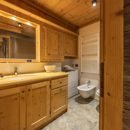 Casa Dell Alpinista A Cortina D Ampezzo Apartment Cortina d'Ampezzo